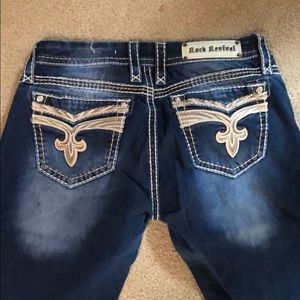 Rock revival crop pants